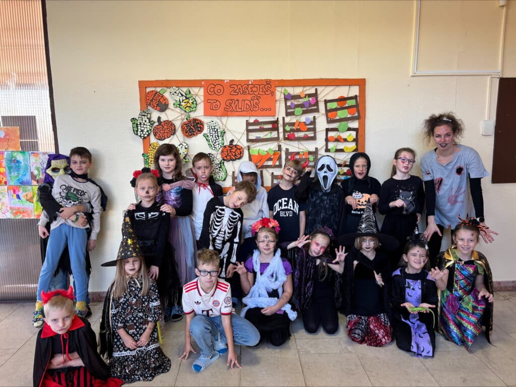 Halloweenský den ve třídách Světa vzdělání v Přerově 